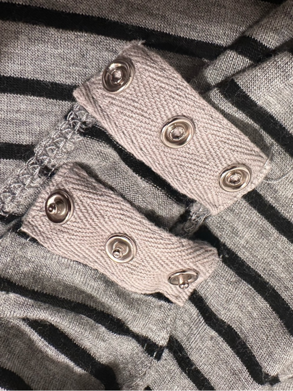 Free People "Me Oh My" V-neck Grey & Black Striped V-Neck Bodysuit XS EUC - Picture 8 of 16
